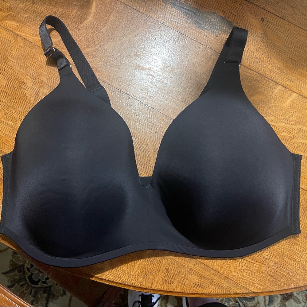 Soma Black Full-Coverage wireless Bra with Adjustable Straps